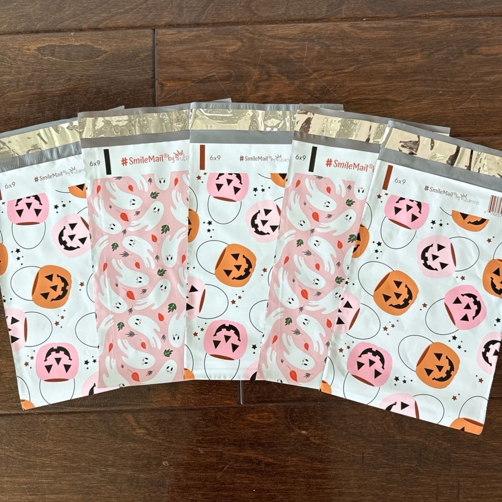 50 Pack - 6x9” Super Cute Ghost/Pumpkin Mix Poly Mailers